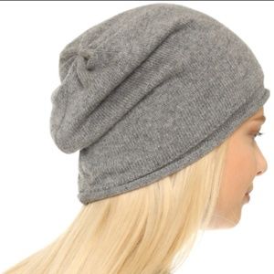100% cashmere beanie EUC